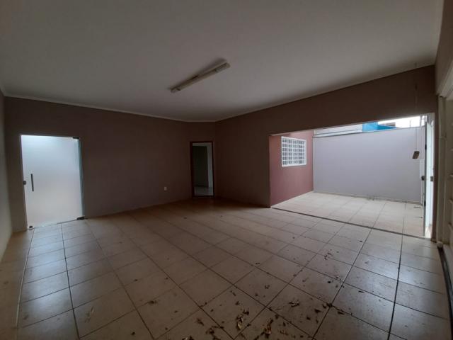 #324 - Casa para Venda em Franca - SP - 3