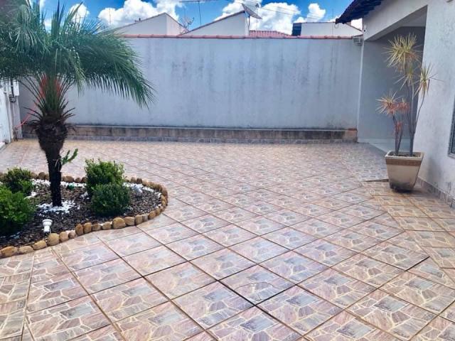 #347 - Casa para Venda em Franca - SP - 3