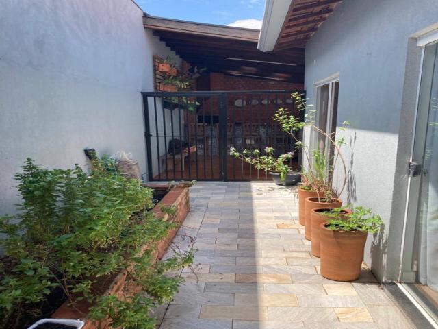 #415 - Casa para Venda em Franca - SP - 2