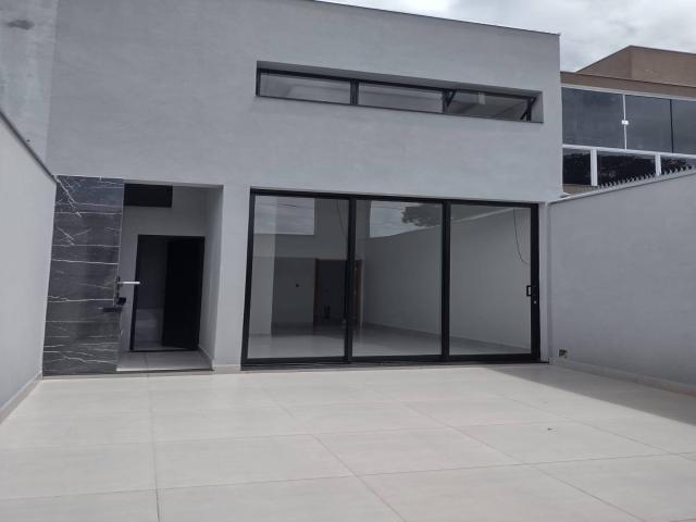 #446 - Casa para Venda em Franca - SP - 2
